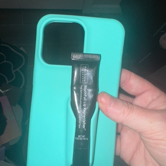 BEBE IPhone 13,14 pro plus silicone lipgloss holder phone case Tiffany blue nwt - Picture 6 of 7